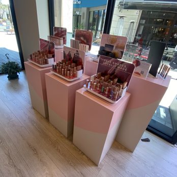 Lip Lab - Cosmetics & Beauty Supply Near Me - Napa, California