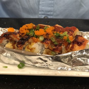 Darumaya - Baked salmon roll - Sushi Bars Near Me - Banning, California Darumaya - Baked salmon roll - Sushi Bars Near Me - Banning, California