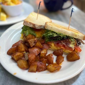 Stratford Court Cafe - Perfect breakfast sandwich - Cafes Near Me - Del Mar, California Stratford Court Cafe - Perfect breakfast sandwich - Cafes Near Me - Del Mar, California