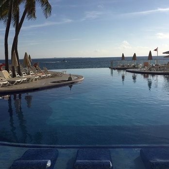 Hotel Riu Cancun - Hotels Near Me - Cancún, ROO
