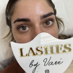 Vavi Lashes - Eyelash lift