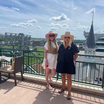 Churchill Downs - Derby Girls at Thurby. - Horse Racing Near Me - Louisville, Kentucky