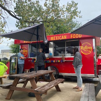 Rolling Taco - people ordering food from a food truck - Mexican Near Me - Bentonville, Arkansas Rolling Taco - people ordering food from a food truck - Mexican Near Me - Bentonville, Arkansas