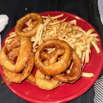 Hangry's Stateline - Homemade onion rings 11/10! - Burgers Near Me - Post Falls, Idaho