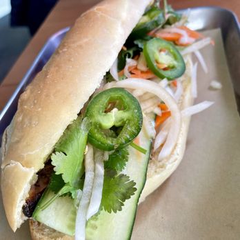 Yuan Wonton - Roasted chicken bahn mi - Food Trucks Near Me - Denver, Colorado