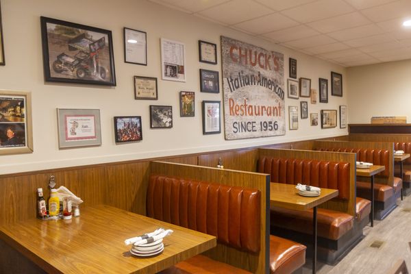 Chuck's Restaurant by null
