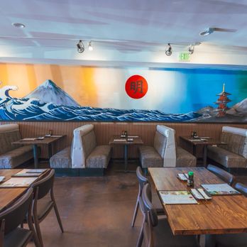 Akari Sushi - Sushi Bars Near Me - La Jolla, California