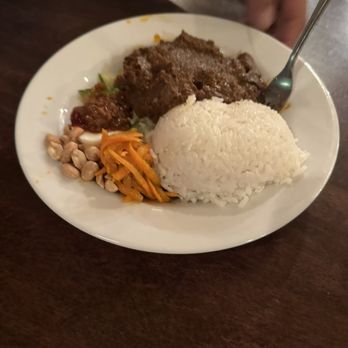 LoveMama - Beef w Coconut Rice - Thai Near Me - New York, New York LoveMama - Beef w Coconut Rice - Thai Near Me - New York, New York