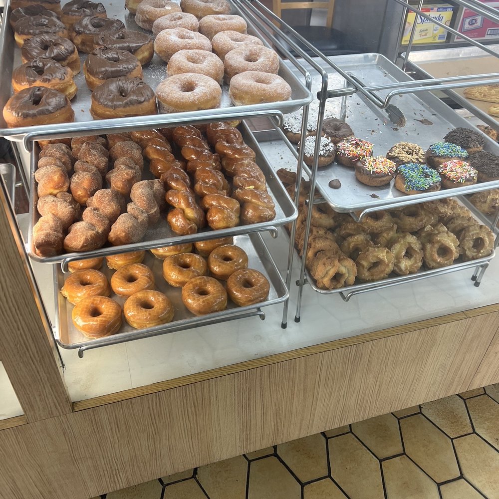 Donut & Muffin Factory - Donuts Near Me - Auburn, Washington Donut & Muffin Factory - Donuts Near Me - Auburn, Washington