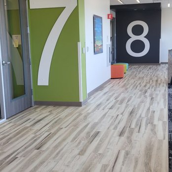 Sutter Medical Plaza Natomas - Green & Black waiting areas - 2nd floor - Medical Centers Near Me - Sacramento, California Sutter Medical Plaza Natomas - Green & Black waiting areas - 2nd floor - Medical Centers Near Me - Sacramento, California