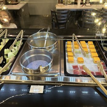 Galaxy Hotpot & Sushi - Cold Bar - Sushi Bars Near Me - Deerfield, Illinois