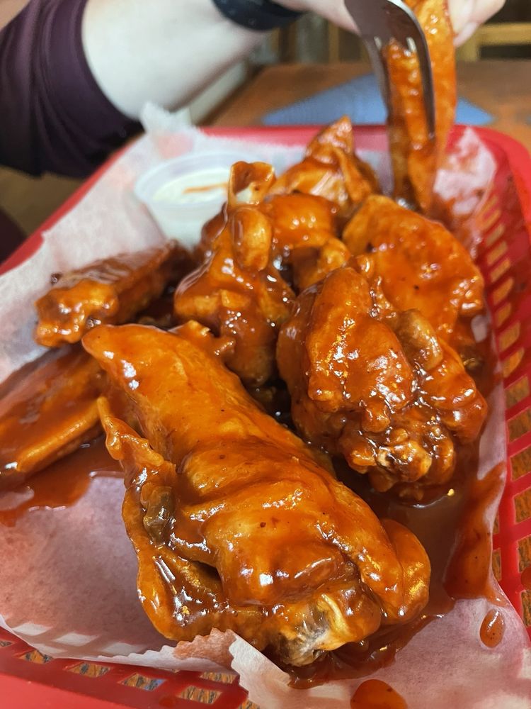 GREEN’S LONG RIVER INN & LIQUOR STORE Updated August 2024 54 State