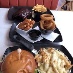 Relish Real Burgers - Ribs and classic burger with cheesy fries