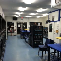 Hollywood Coin Operated Laundry - Cleanest Laundry in Town!!