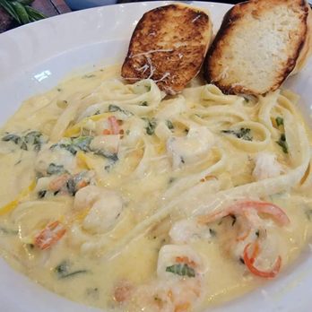 Villa Marina - Fettuccine with shrimps - Seafood Near Me - Tijuana, BCN