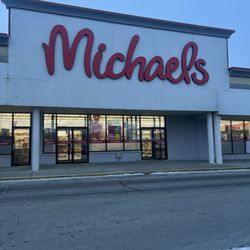 Michaels - Outside