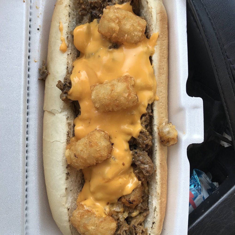 M&M Steaks - a hot dog in a styrofoam container - Food Trucks Near Me