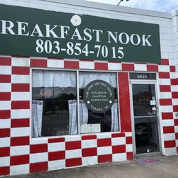 Front of the Breakfast Nook restaurant Front of the Breakfast Nook restaurant