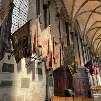 Salisbury Cathedral - Churches Near Me - Salisbury, WIL Salisbury Cathedral - Churches Near Me - Salisbury, WIL