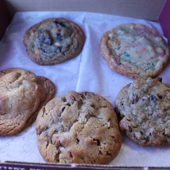 Butter Pecan Bakeshop - Bakeries Near Me - Fairfield, California