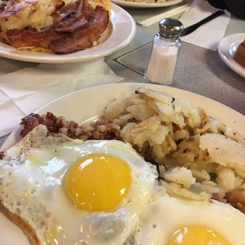 Star Diner - Corned beef hash! - Diners Near Me - White Plains, New York Star Diner - Corned beef hash! - Diners Near Me - White Plains, New York