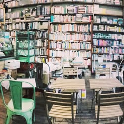 Village Books & Coffee House - Doesn't this look like a scene in Harry Potter? :D
