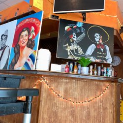 El Mezcal Mexican Restaurant - Mexican art.