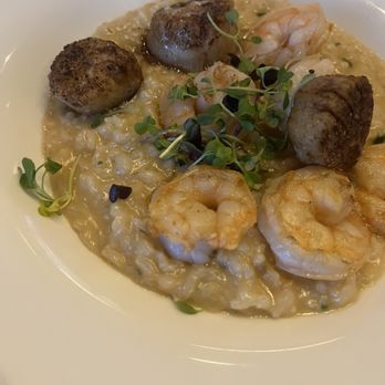 Kee Oyster House - Seafood Near Me - White Plains, New York