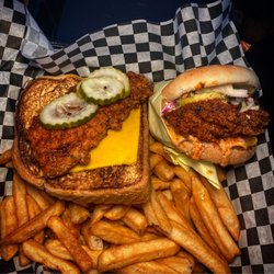 Hot Chickz - Combo #3