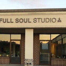 Full Soul Studio - Full Soul Studio is a space and place where people come to find peace, comfort & connection.