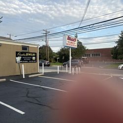 Bello Sports Pub