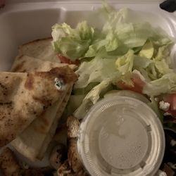 Krispy’s - Gyro platter