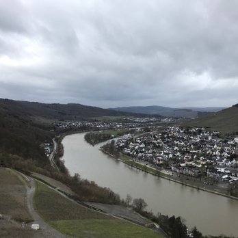 Burg Landshut - View from the top! - Landmarks & Historical Buildings Near Me - Bernkastel-Kues, RP Burg Landshut - View from the top! - Landmarks & Historical Buildings Near Me - Bernkastel-Kues, RP