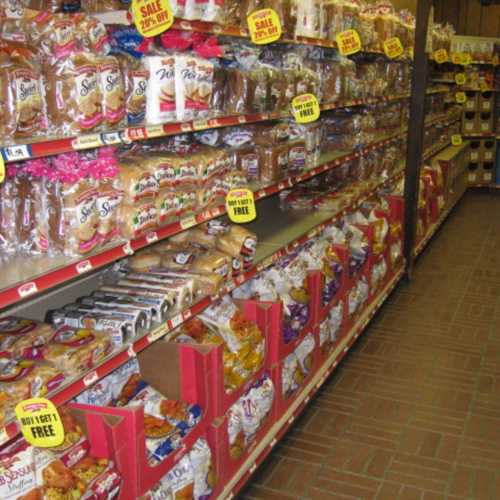 the shelves of pepperidge farm bakery the shelves of pepperidge farm bakery