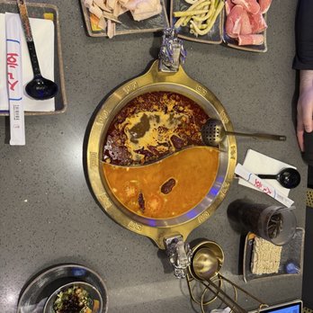 Dragon Pot - Table setup for 1 to 4 people - Hot Pot Near Me - Richfield, Minnesota Dragon Pot - Table setup for 1 to 4 people - Hot Pot Near Me - Richfield, Minnesota