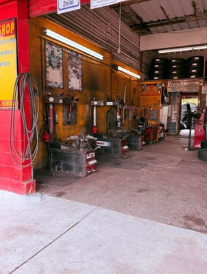 Chema's Tire Shop