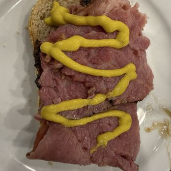 Snowdon Deli - Photo 9: Smoked Meat with Mustard - Delis Near Me - Montreal, Quebec Snowdon Deli - Photo 9: Smoked Meat with Mustard - Delis Near Me - Montreal, Quebec
