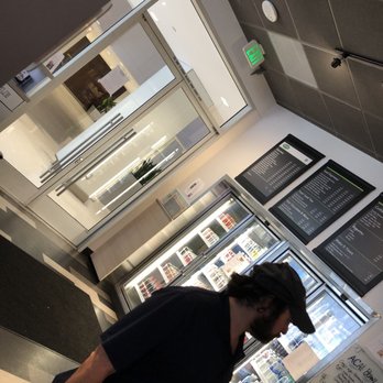Appetite - When the "line is out the door" and they can't accept lunch catering orders. - Sandwiches Near Me - San Diego, California