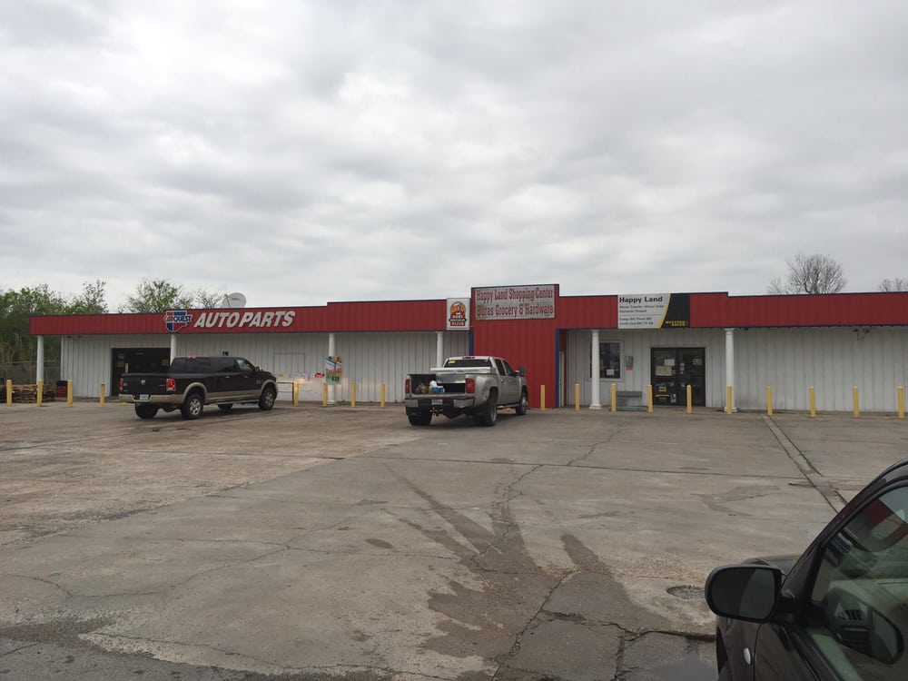 HAPPYLAND FOOD MART Updated August 2024 35949 Hwy 11, Buras