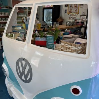 Magic Bus on Sanibel - Ice Cream & Frozen Yogurt Near Me - Sanibel, Florida Magic Bus on Sanibel - Ice Cream & Frozen Yogurt Near Me - Sanibel, Florida