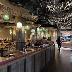 Nando's