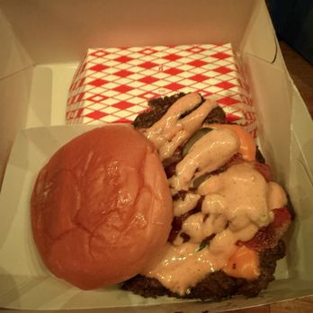 Burger 3000 - Single smash burger - Wagyu, sauce, cheese, pickles and extra $ for bacon - Burgers Near Me - Chatsworth, California Burger 3000 - Single smash burger - Wagyu, sauce, cheese, pickles and extra $ for bacon - Burgers Near Me - Chatsworth, California