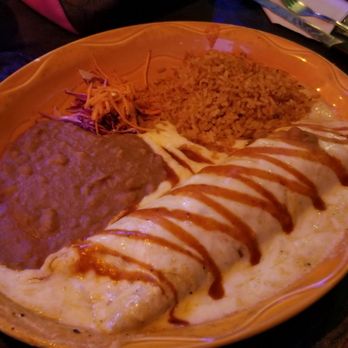 Hula Hut - Burrito - Tex-Mex Near Me - Austin, Texas
