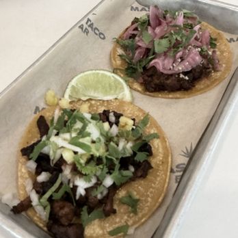 Mas Taco Bar - Al Pastor and Braised short rib - Tacos Near Me - Sacramento, California