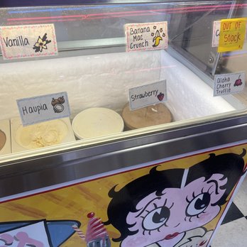 Peggy Sue's - Ice cream - Burgers Near Me - Kihei, Hawaii Peggy Sue's - Ice cream - Burgers Near Me - Kihei, Hawaii