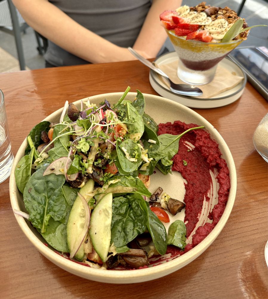 BLU MARLIN BISTRO - Updated October 2024 - 1a Spence St, Cairns City