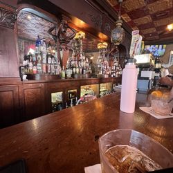 Palace Saloon - Bar/rum and coke