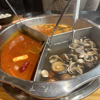 Hotpot Nation 鍋天下 - Sweet tomato was good. Spicy broth was good too. And mushroom broth was ok. I used it to mix with the other ones. - Hot Pot Near Me - Richmond, California Hotpot Nation 鍋天下 - Sweet tomato was good. Spicy broth was good too. And mushroom broth was ok. I used it to mix with the other ones. - Hot Pot Near Me - Richmond, California
