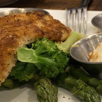 Anaya's Seafood Scratch Kitchen - Garlic Parmesan Flounder with Asparagus and Broccoli cooked to perfection. - Seafood Near Me - Richardson, Texas