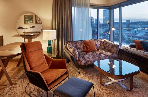 Hilton Frankfurt City Centre by null